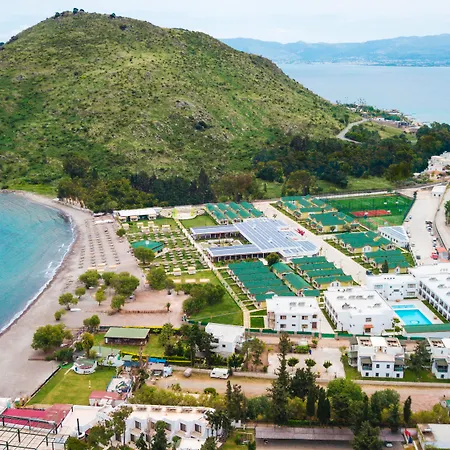 Club Marma 4*