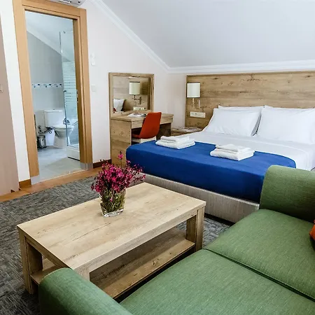 Club Marma 4* Akiarlar