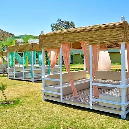 Club Marma Hotel