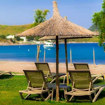 Club Marma Hotel